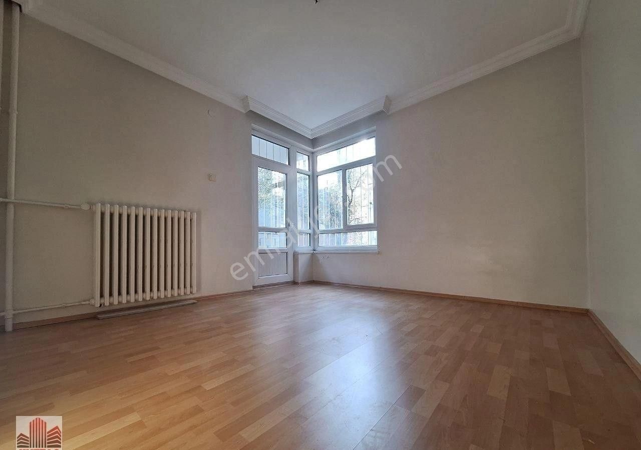 Bahçelievler'de 3+1 Ara Katta, Ön Cephe, Kapalı Balkonlu - Görsel 12