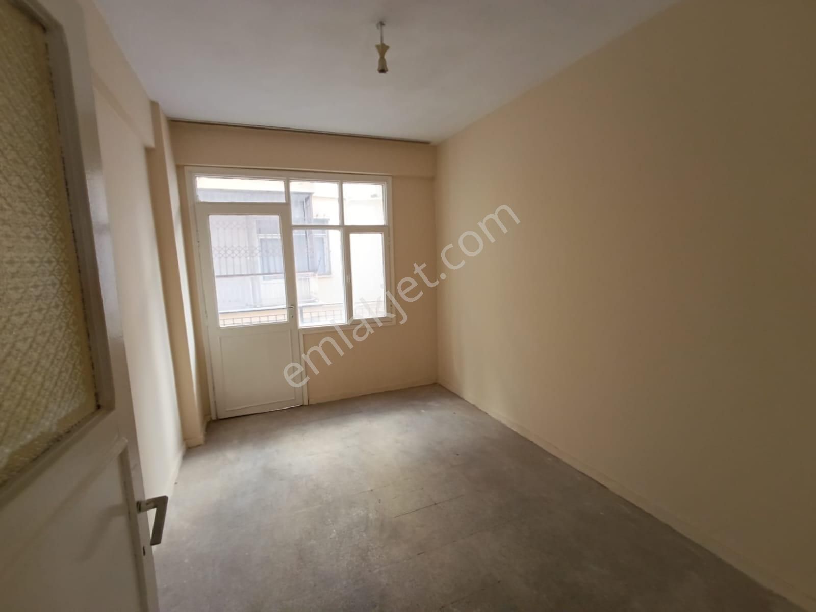 Remax Toros'tan Palmiye Mh'de Denize Yakın Geniş 4+1 Daire - Görsel 7