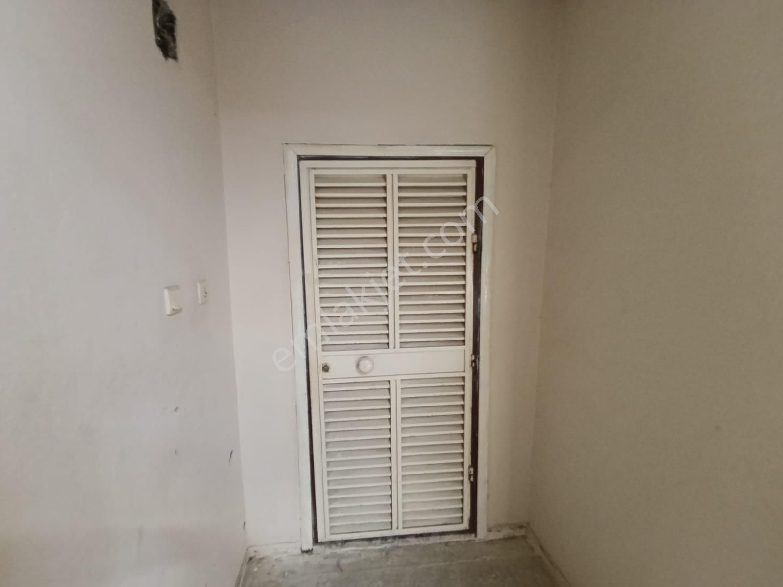 Remax Toros'tan Palmiye Mh'de Denize Yakın Geniş 4+1 Daire - Görsel 24