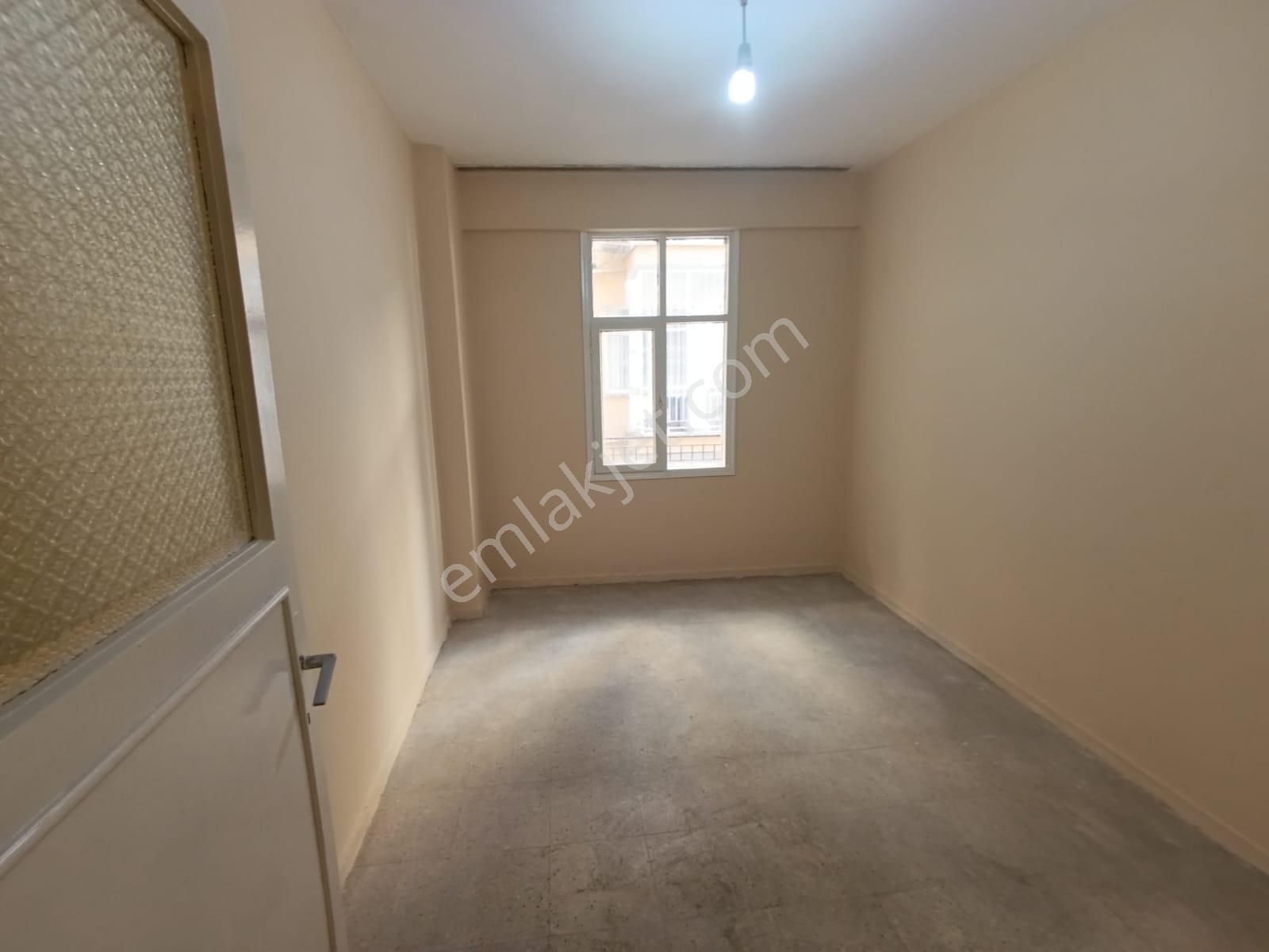 Remax Toros'tan Palmiye Mh'de Denize Yakın Geniş 4+1 Daire - Görsel 9