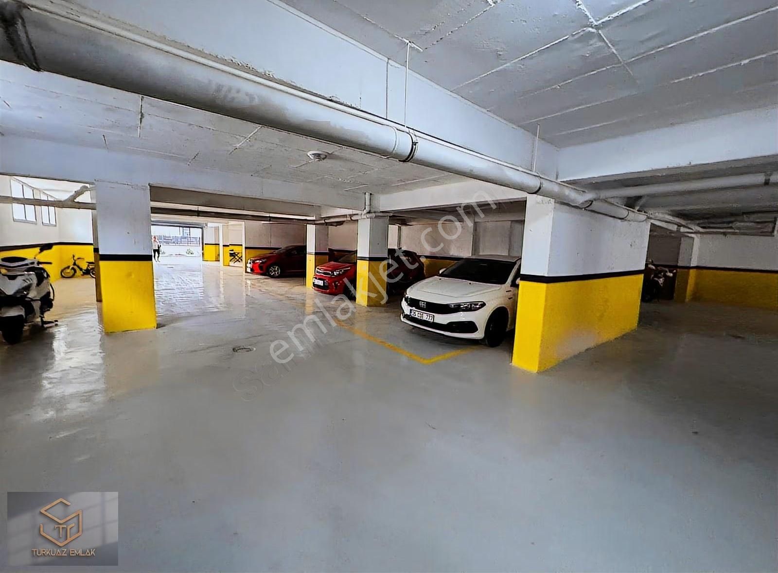 Uğur Mumcu Da Satılık Site İçi Havuzlu 170 M² 3+1 Arakat Daire - Görsel 8