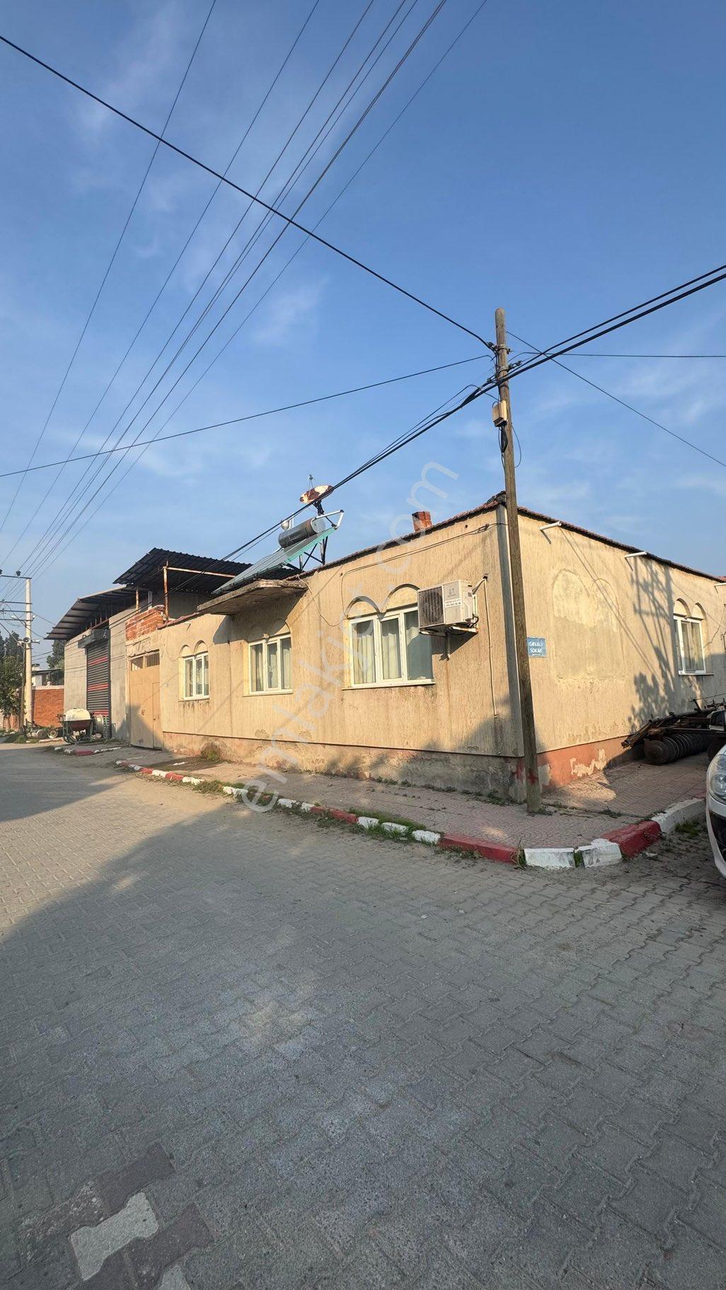 Sidal’dan Merkezi Konumda Cadde Üstü Köşe Parsel Yatırıma Uygun!!!