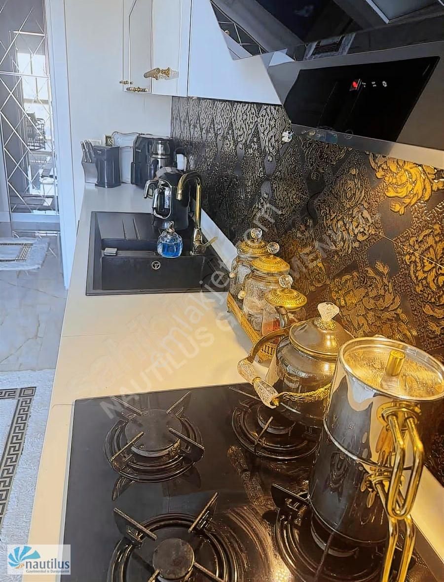 Bahçeşehir Vaditepe 1. Bölge Satılık Tadilatlı Manzaralı 2+1 - Görsel 6