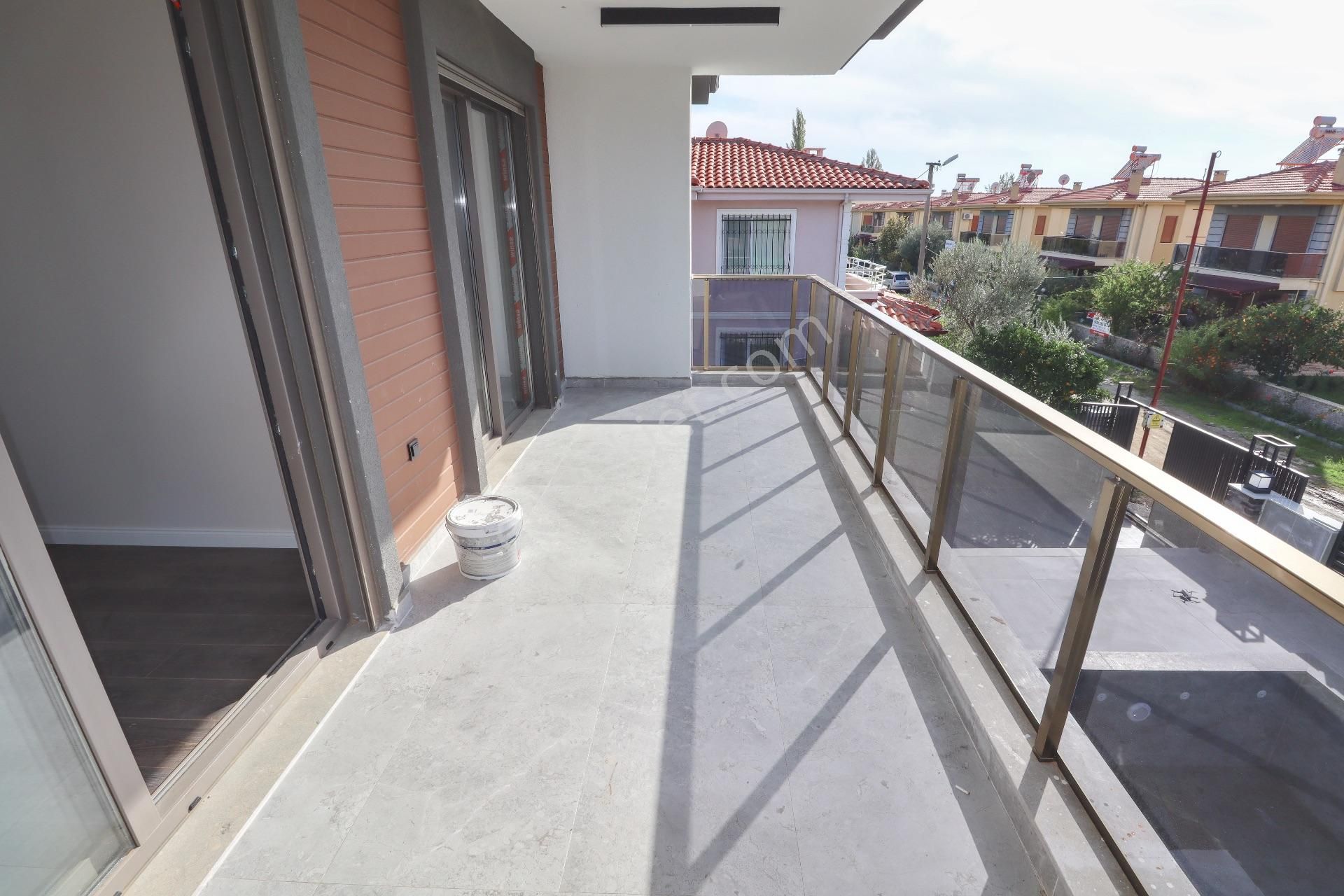 Mahmut İşler'den Güre Fenerde Müstakil Havuzlu 4+1 Lüks Villa - Görsel 18