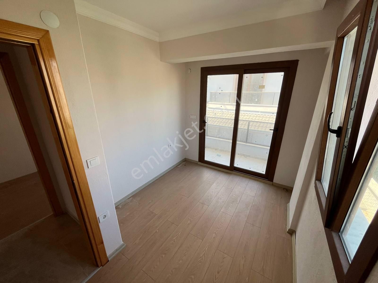 Özdere'de Deniz Tarafında 3+1 Sıfır Villa | Gökçen Emlak - Görsel 18