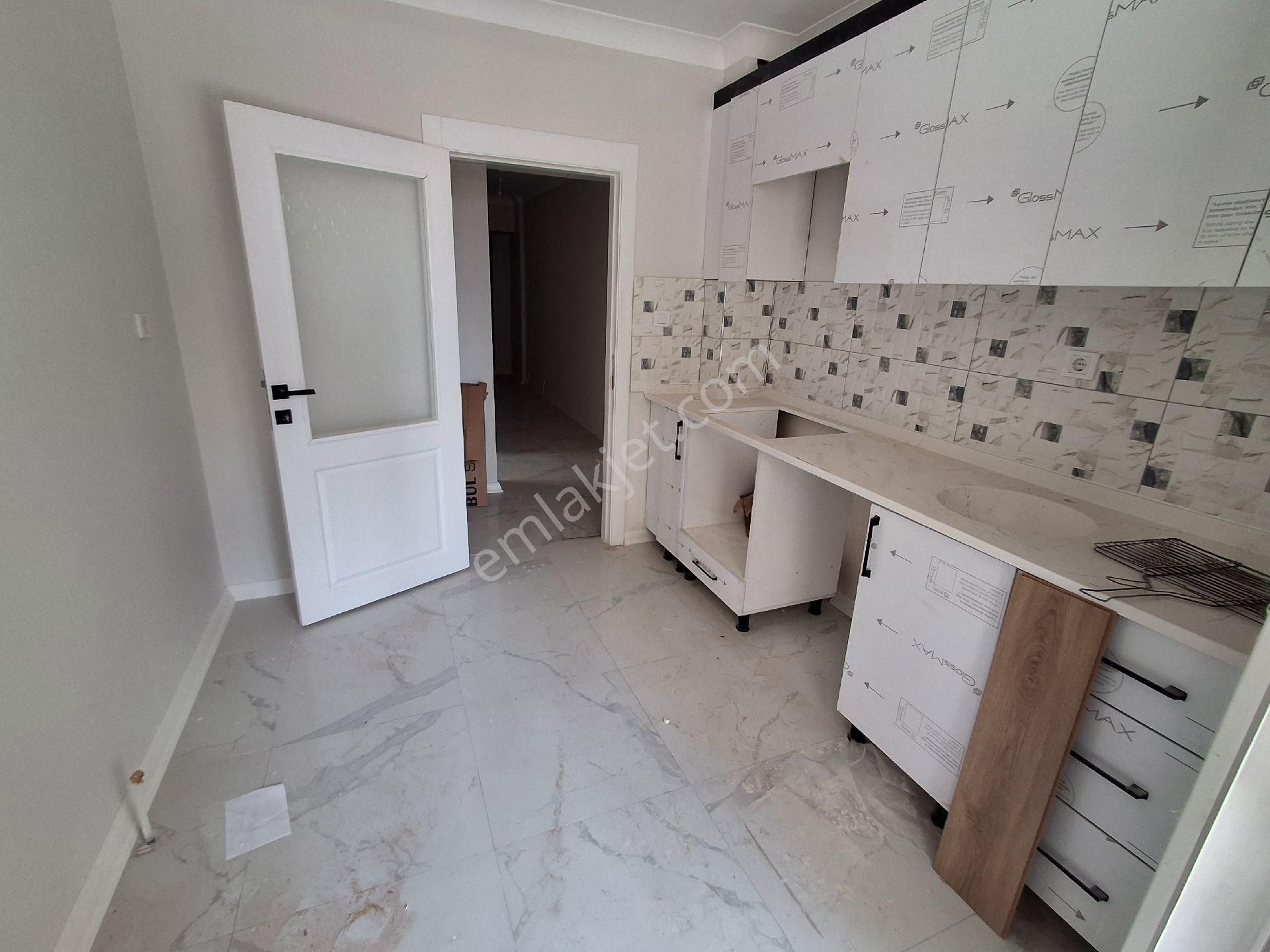 Battalgazi Ç.pazarı Yakınında Sıfır 3+1 Yüksek Giriş Ön Cephe - Görsel 3