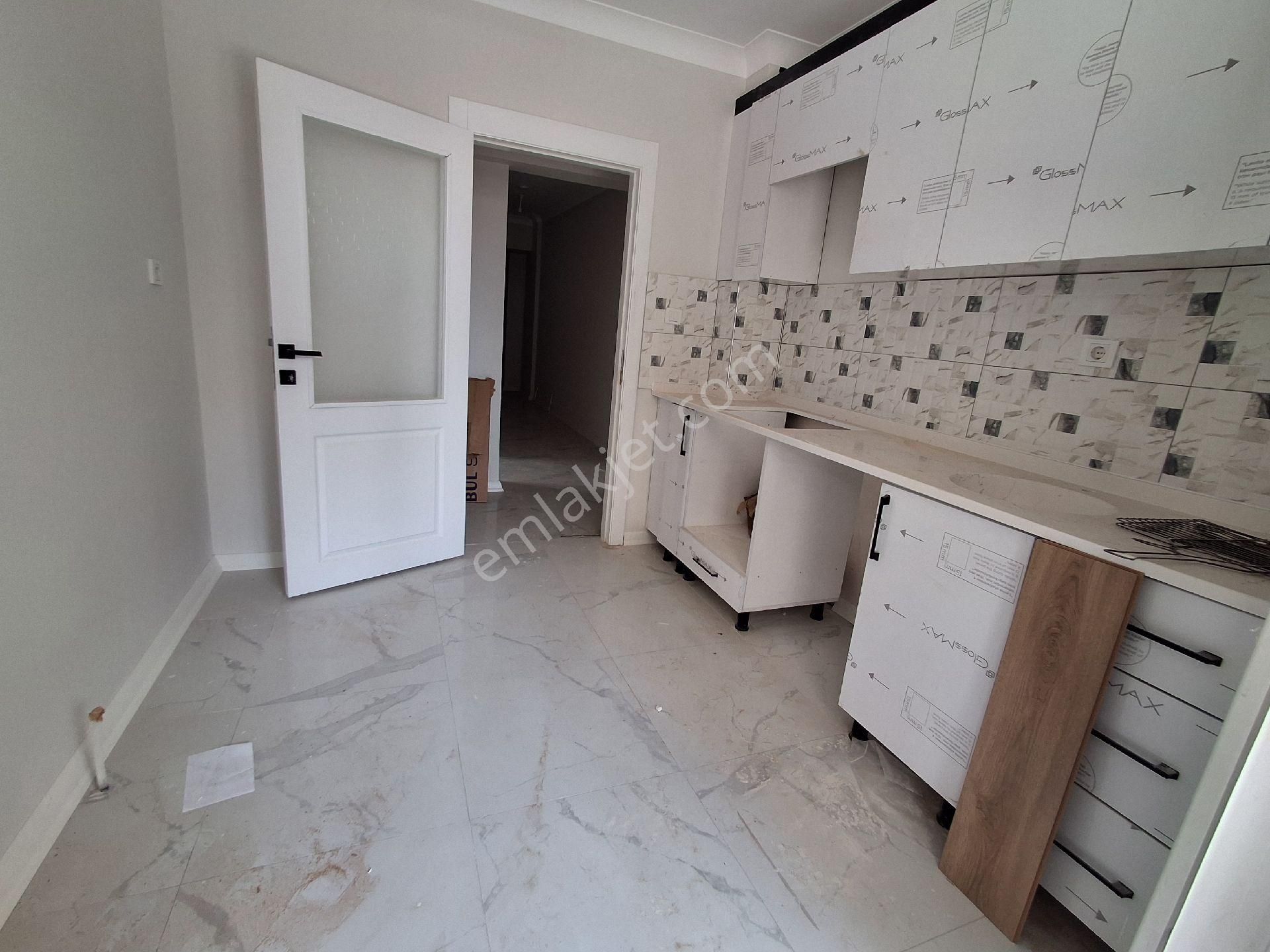 Battalgazi Ç.pazarı Yakınında Sıfır 3+1 Yüksek Giriş Ön Cephe - Görsel 2