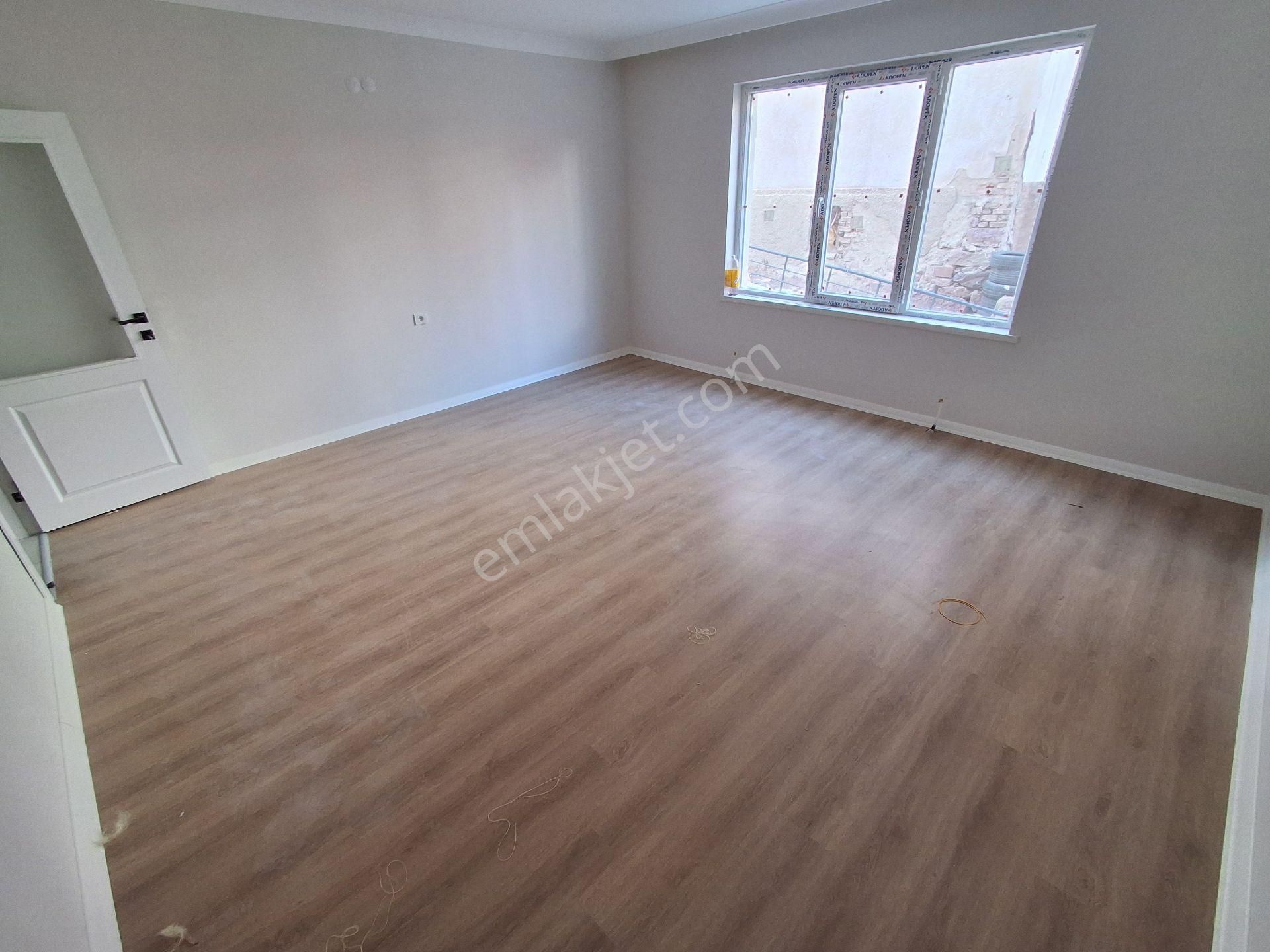 Battalgazi Ç.pazarı Yakınında Sıfır 3+1 Yüksek Giriş Ön Cephe - Görsel 10