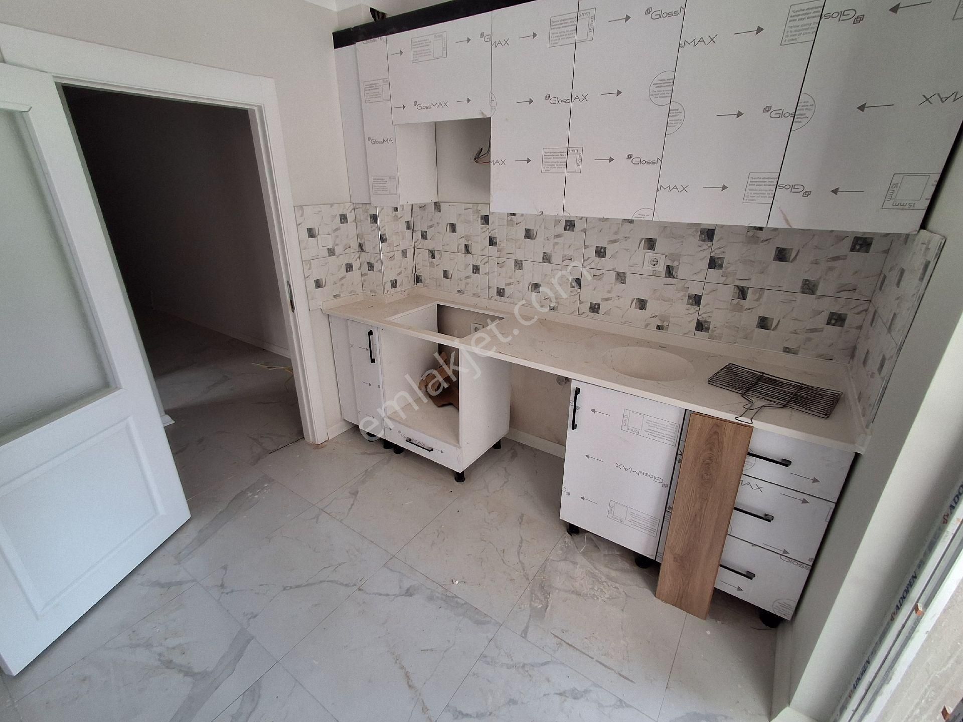 Battalgazi Ç.pazarı Yakınında Sıfır 3+1 Yüksek Giriş Ön Cephe - Görsel 4