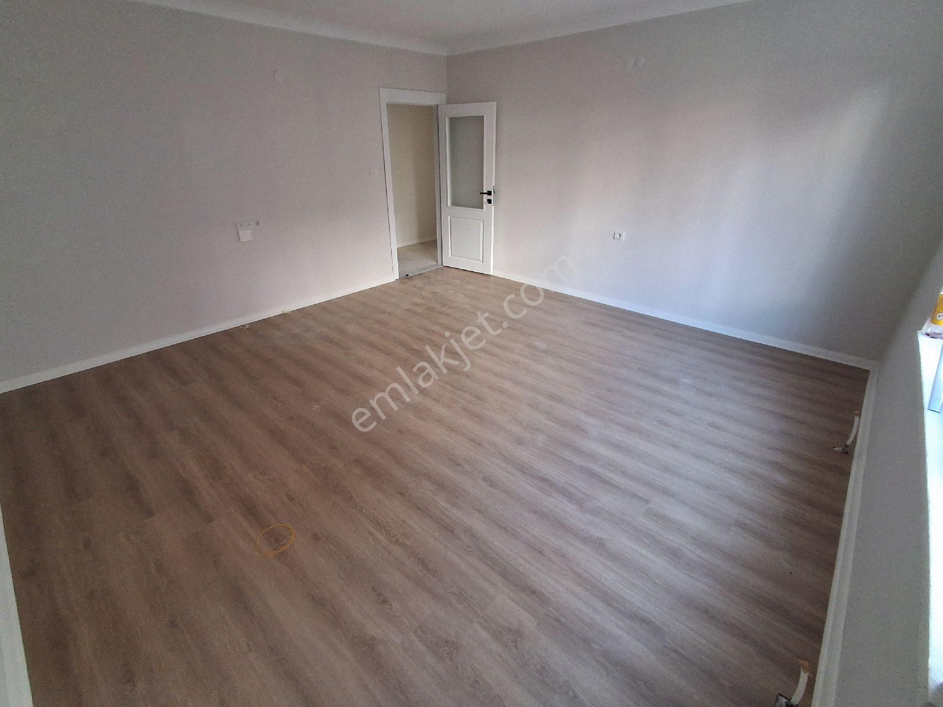 Battalgazi Ç.pazarı Yakınında Sıfır 3+1 Yüksek Giriş Ön Cephe - Görsel 8