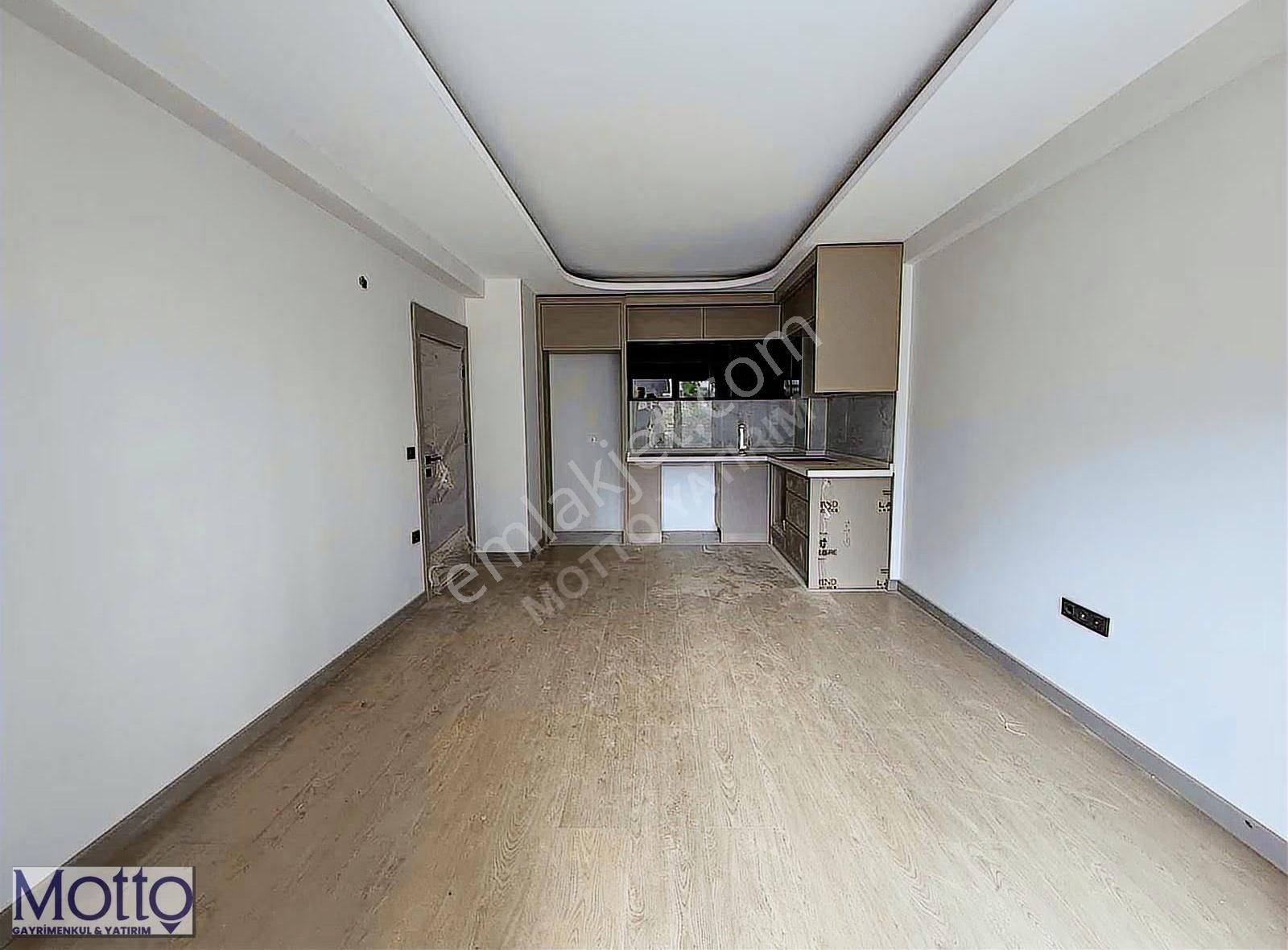 Kapalı Otopark Ve Bahçe Kullanımlı 1+1 Daire - Görsel 9