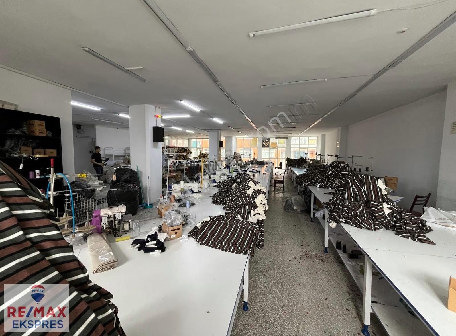 Yürüyüş Yolunda Tabela Değeri Yüksek Satılık 350 M² İşhanı Katı - Görsel 15