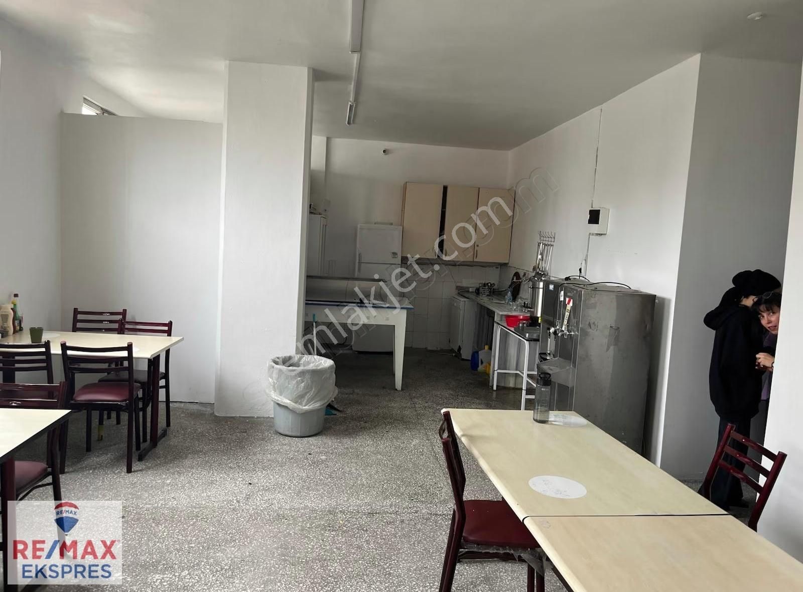 Yürüyüş Yolunda Tabela Değeri Yüksek Satılık 350 M² İşhanı Katı - Görsel 11