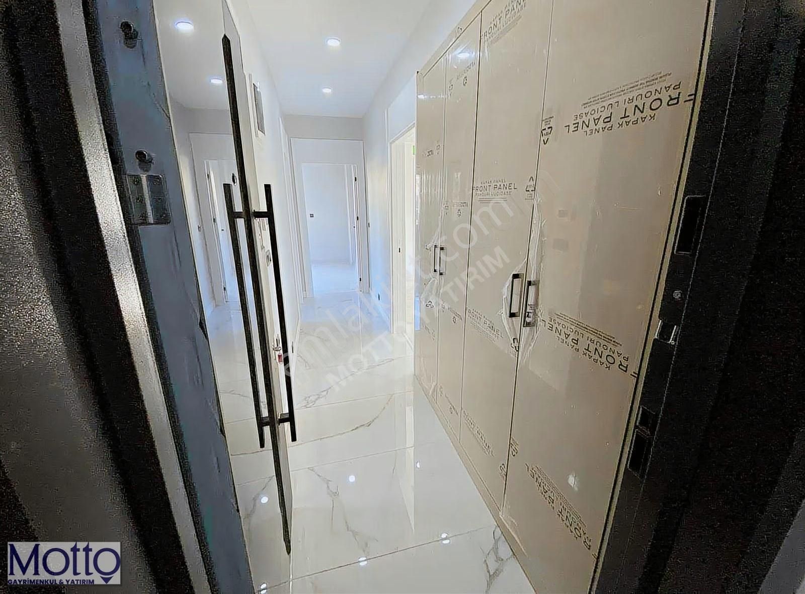 Yerden Isıtmalı Havuz Cepheli Daire - Görsel 4