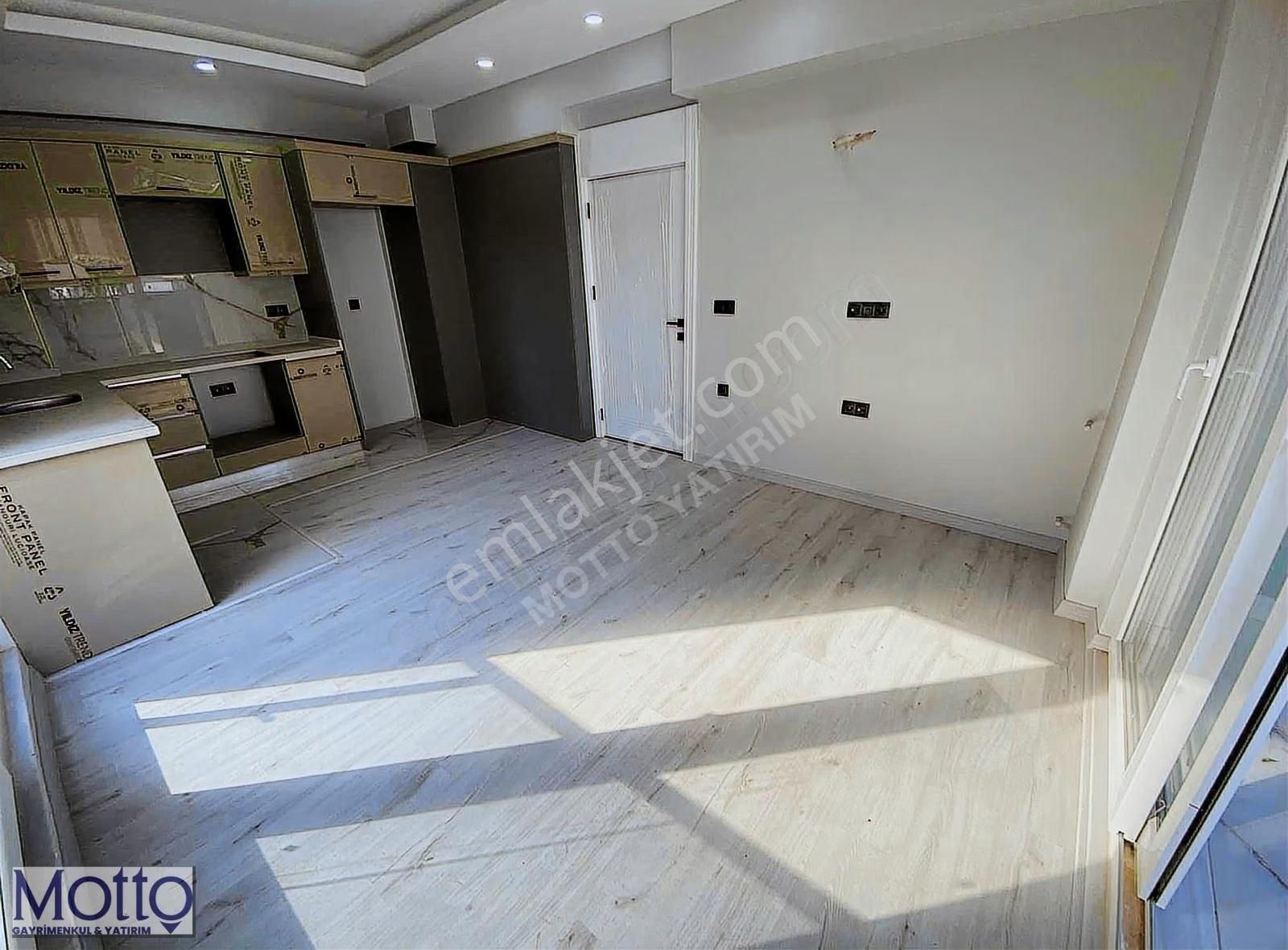 Yerden Isıtmalı Havuz Cepheli Daire - Görsel 14