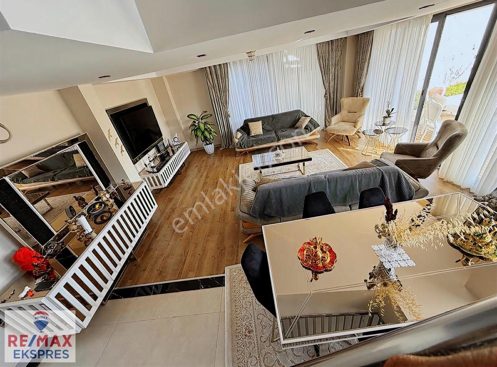 Silivri Ortaköy'de Havuzlu İki Katlı Müstakil 4+1 Lüks Villa - Görsel 27