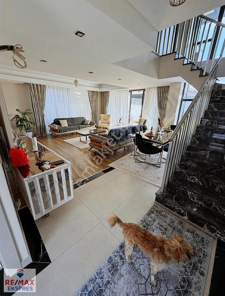 Silivri Ortaköy'de Havuzlu İki Katlı Müstakil 4+1 Lüks Villa - Görsel 28