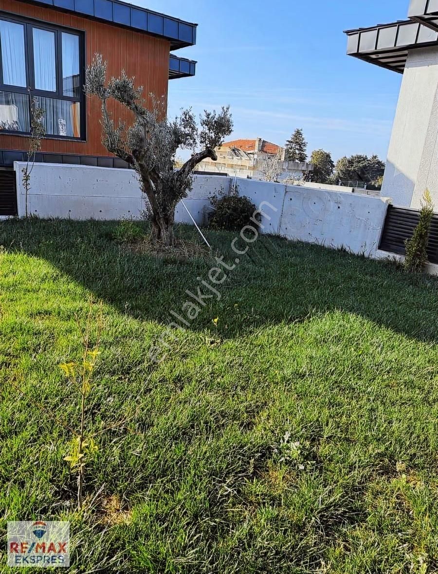 Silivri Ortaköy'de Havuzlu İki Katlı Müstakil 4+1 Lüks Villa - Görsel 13