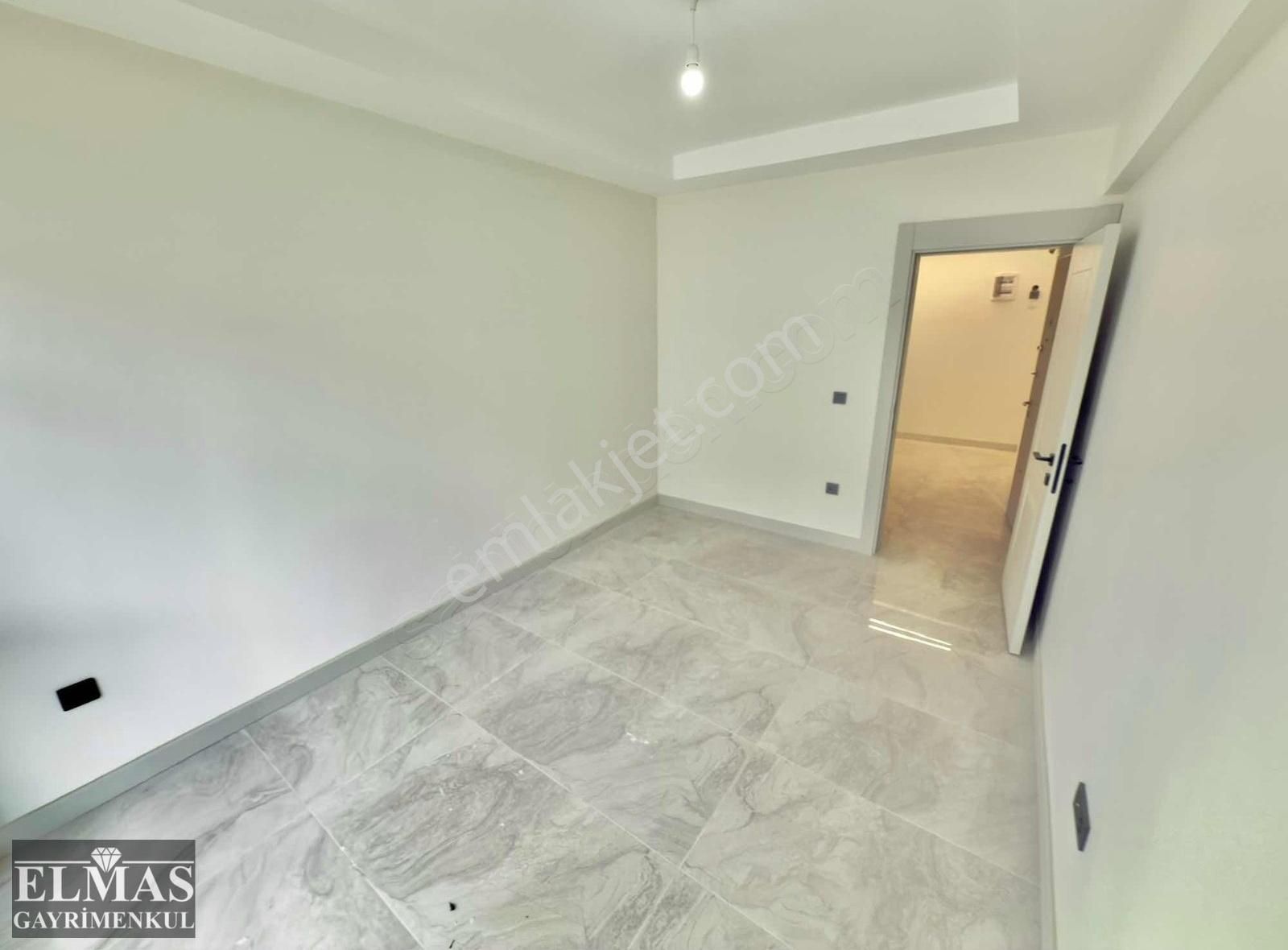 Serdivan İstiklal Mah. Satılık 4+1 Kapalı Garajlı Lüks Daire - Görsel 7
