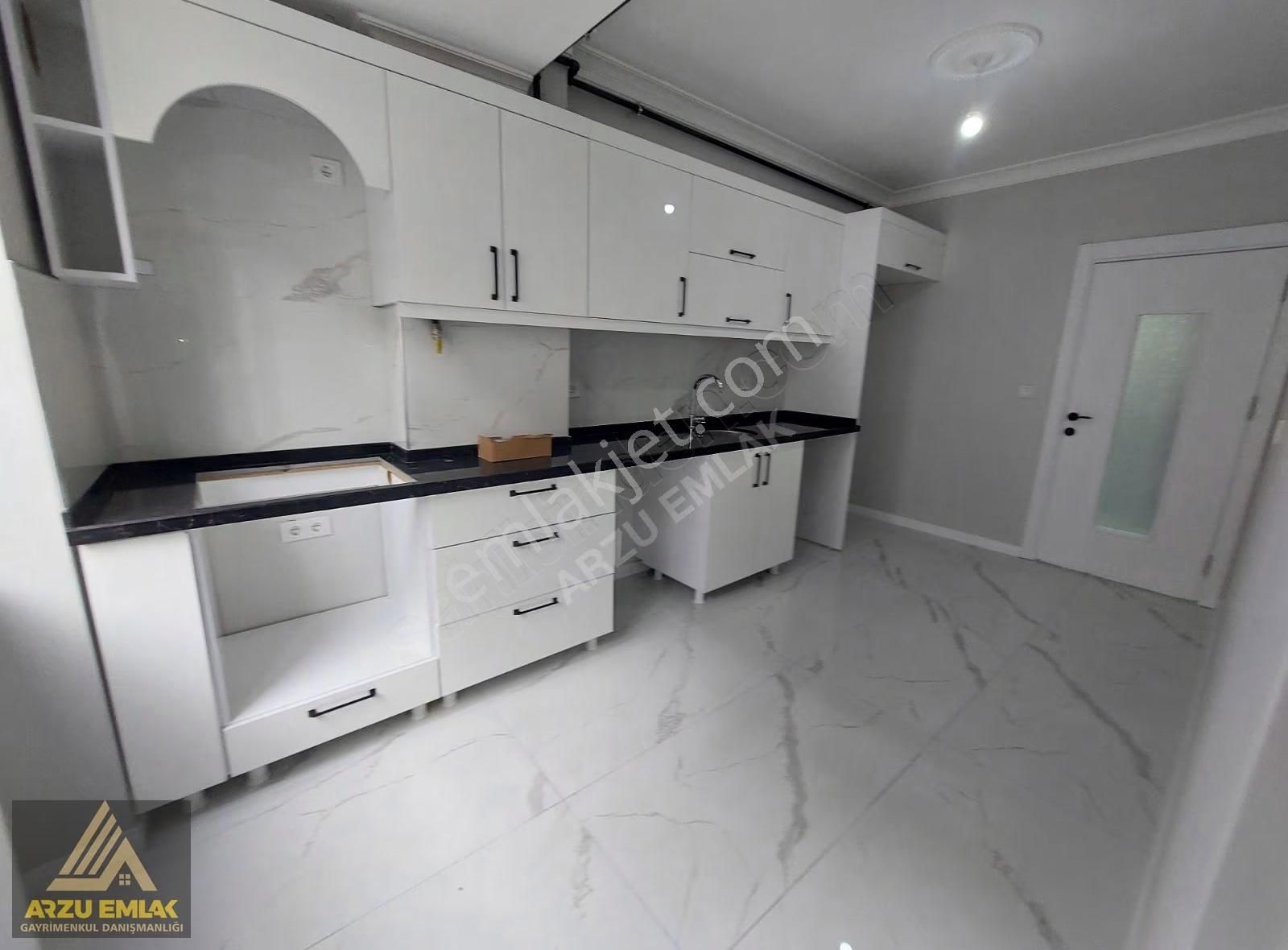 Arzu Emlaktan Yunusemre Mah. Satılık Sıfır 3+1 Ebeveyn Banyolu - Görsel 20