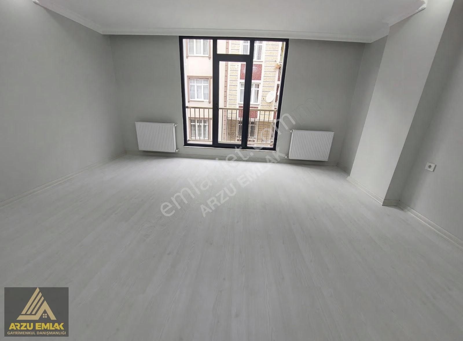 Arzu Emlaktan Yunusemre Mah. Satılık Sıfır 3+1 Ebeveyn Banyolu - Görsel 2