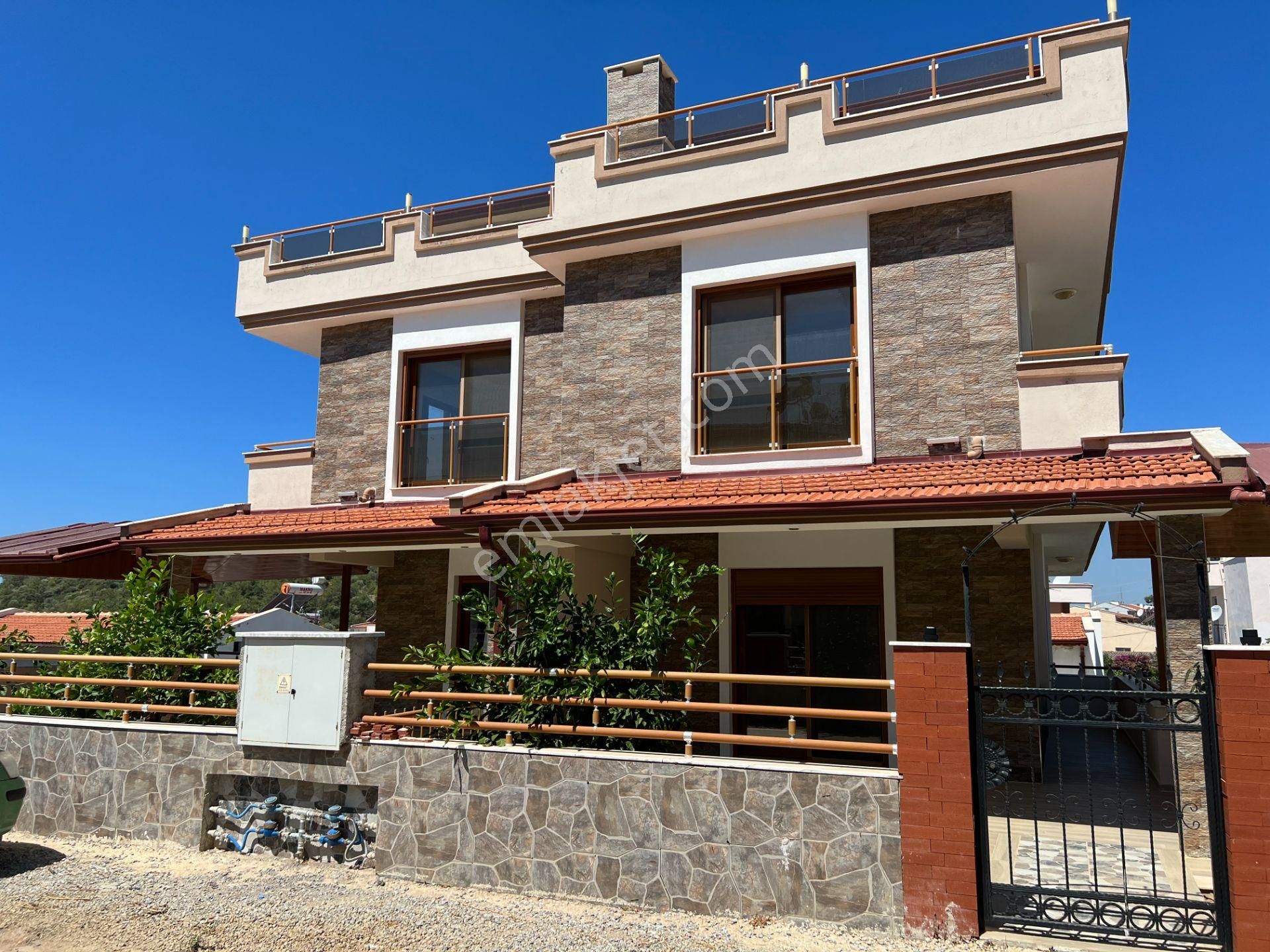 Özdere'de Full Deniz Manzaralı 3+1 Sıfır Villa | Gökçen Emlak