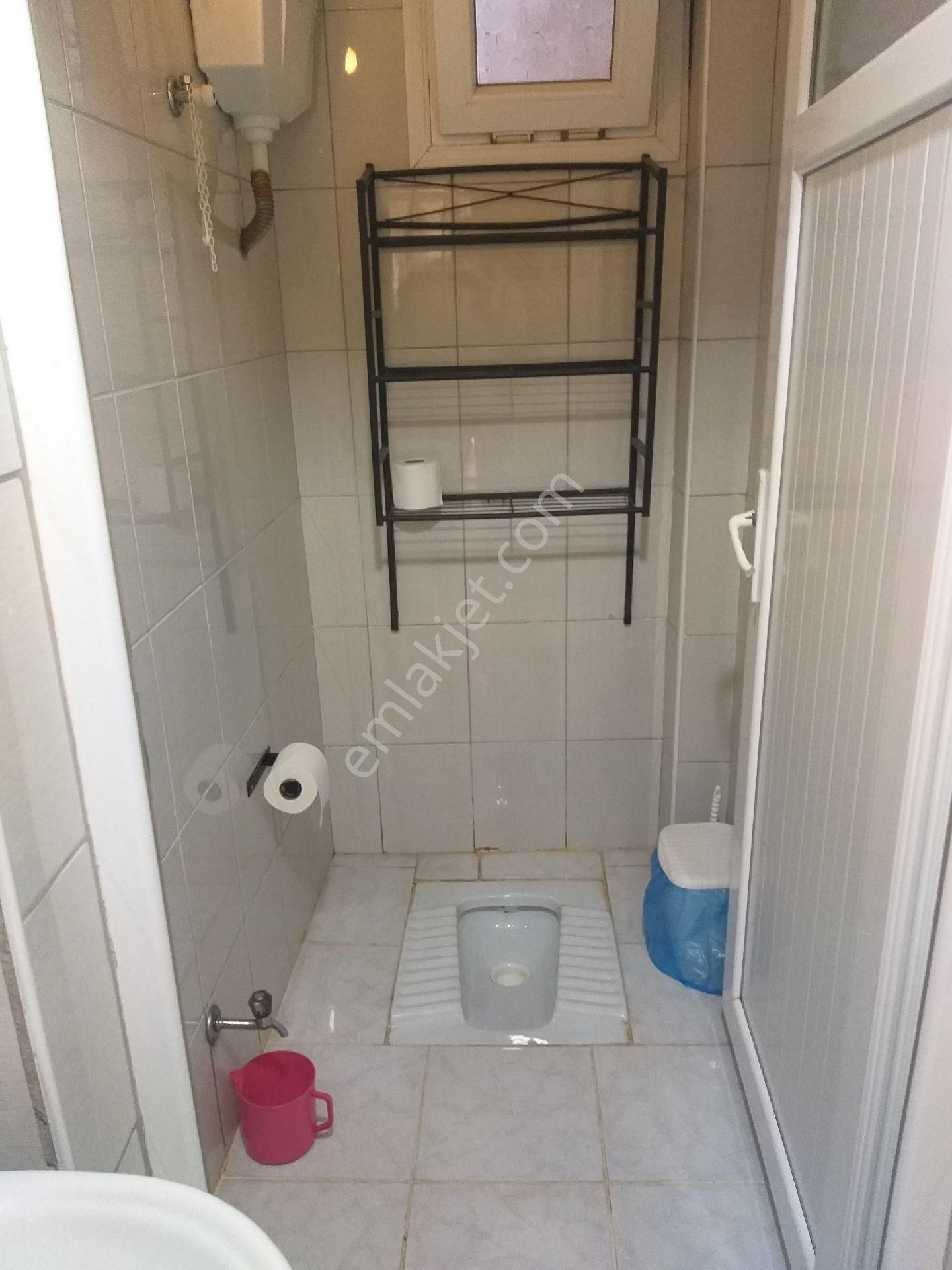 Bozyakada 2 Katlı 106 M2 Komple Satılık Bina - Görsel 7