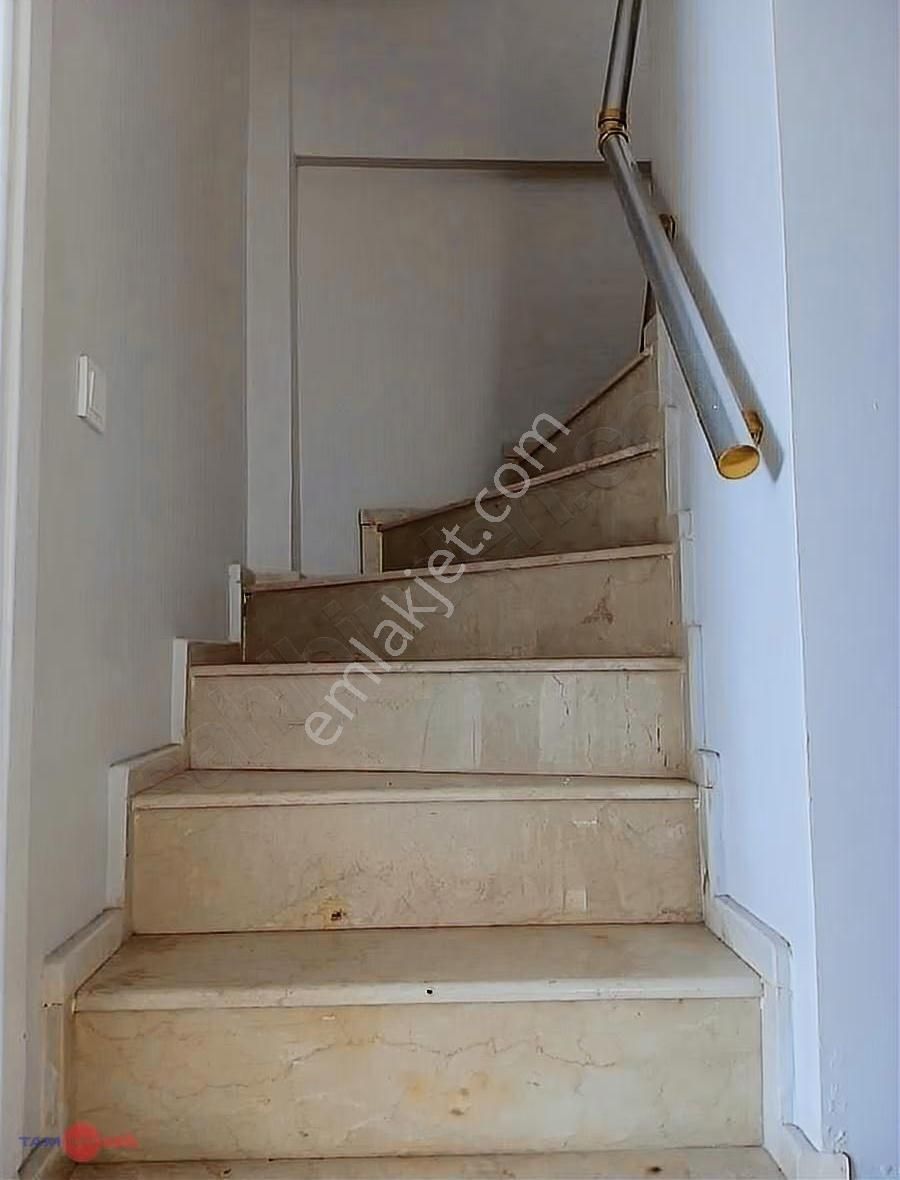 Dikili Salimbey'de 4+1 Satılık Dubleks Daire - Görsel 2