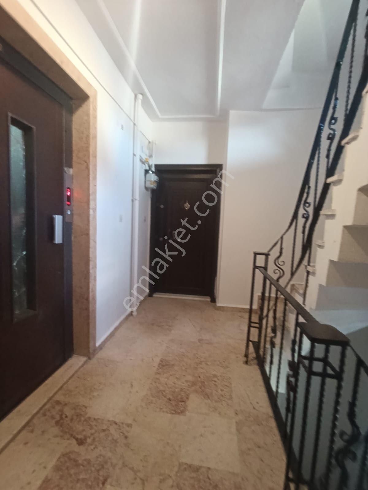 Kavacık Merkezde Kaptnlar Mah. 140 M 3+1 Arakat Kiralık Daire - Görsel 23