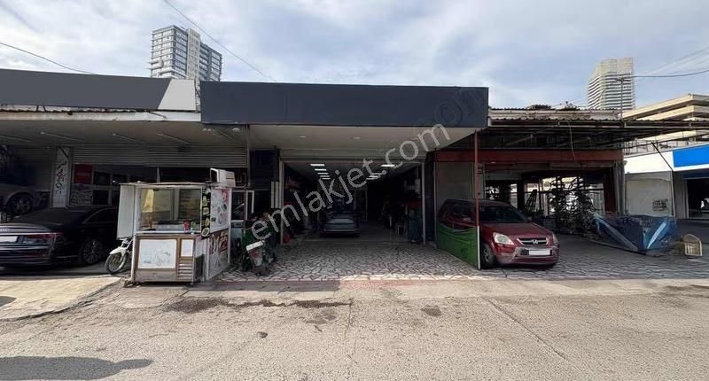 Yatırım Fırsatı! İzmir 3. Sanayide 150 M² İki Bölümlü Dükkan - Görsel 11