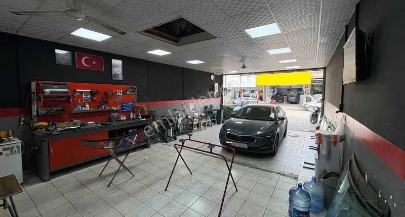 Yatırım Fırsatı! İzmir 3. Sanayide 150 M² İki Bölümlü Dükkan - Görsel 4