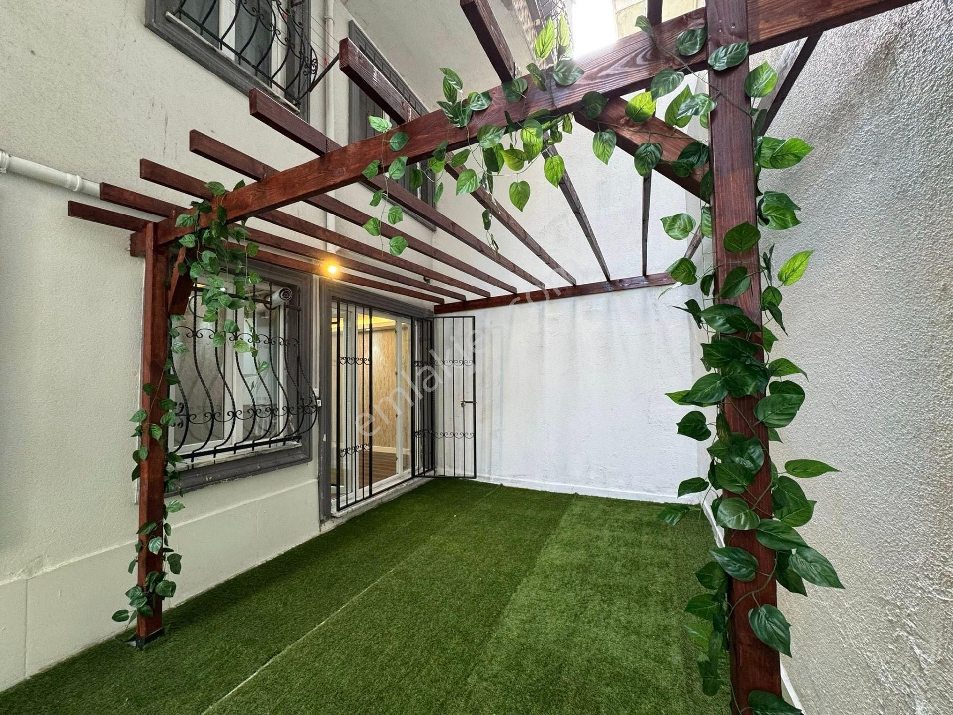 Metrobüs Yakın Bütik Site İçinde 2+1 Bahçeli Ferah Satılık Daire - Görsel 9