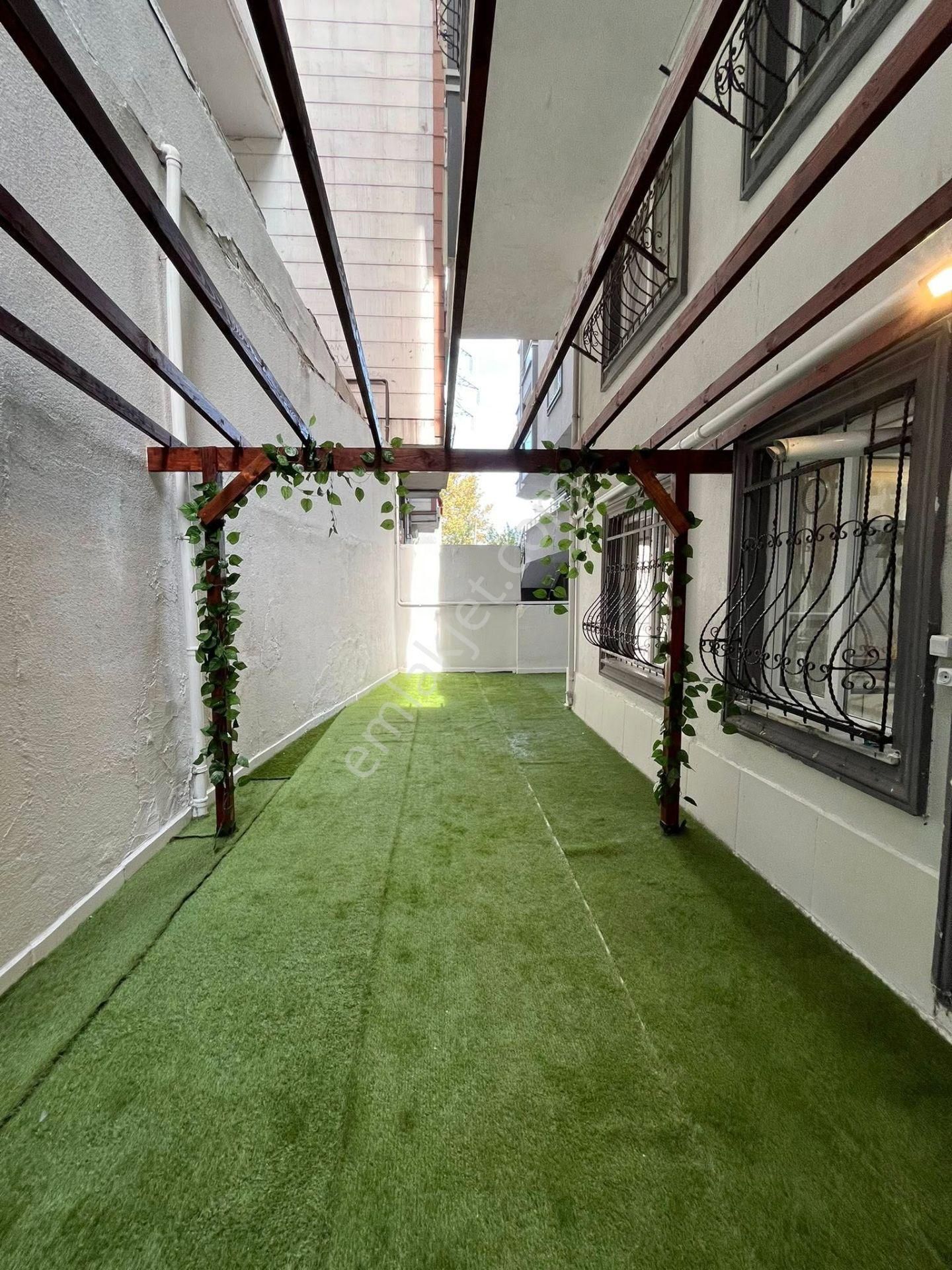 Metrobüs Yakın Bütik Site İçinde 2+1 Bahçeli Ferah Satılık Daire - Görsel 14