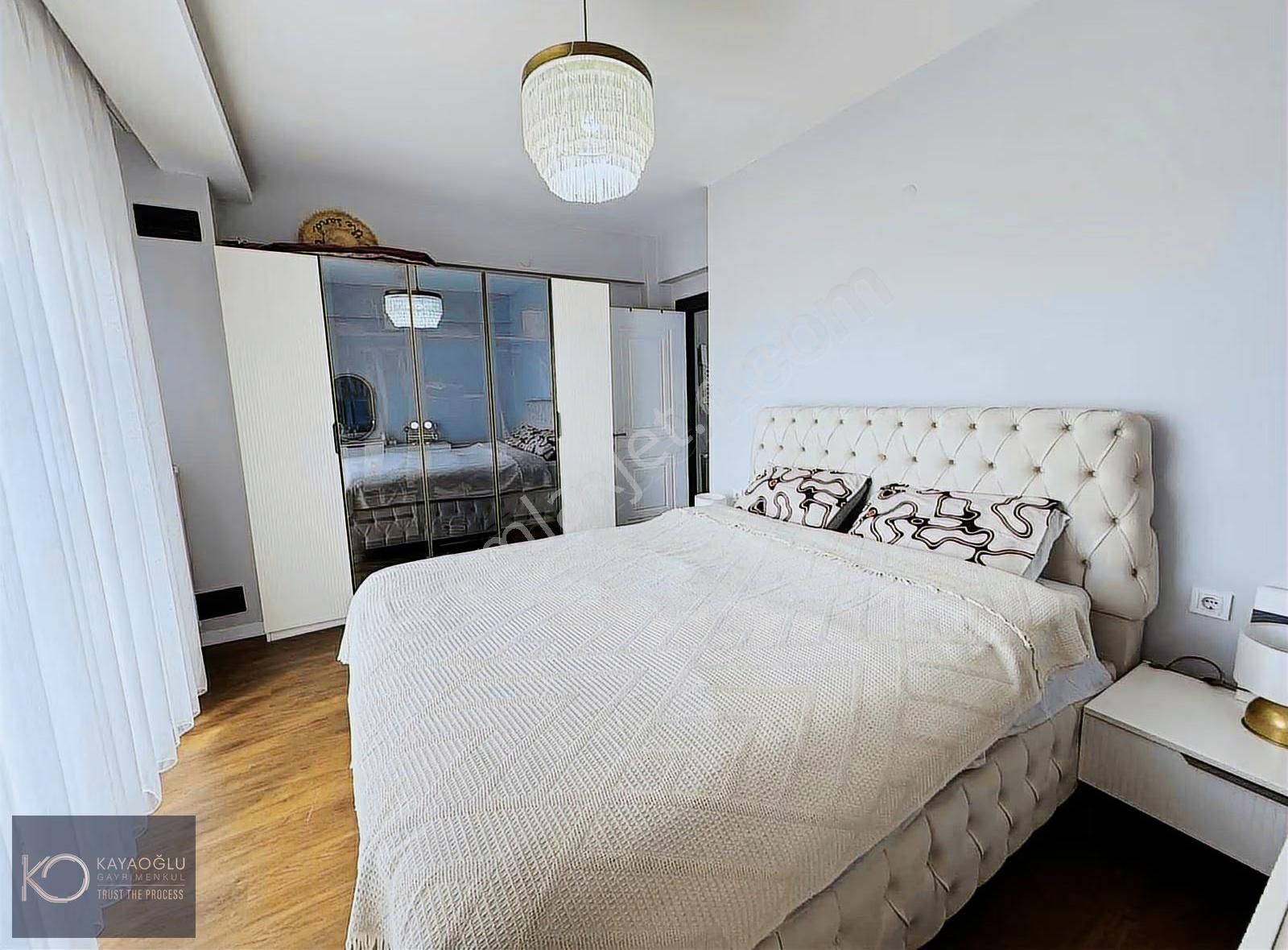 Foça Kozbeyli Kavşağına Çok Yakın Müstakil Havuzlu Villa - Görsel 29