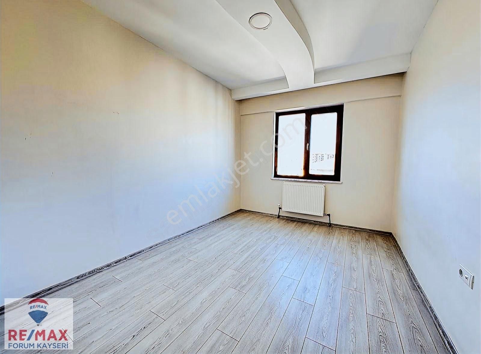 Talas Mevlana Mahallesinde Mükemmel Konumda Satılık 4+1 Daire - Görsel 28