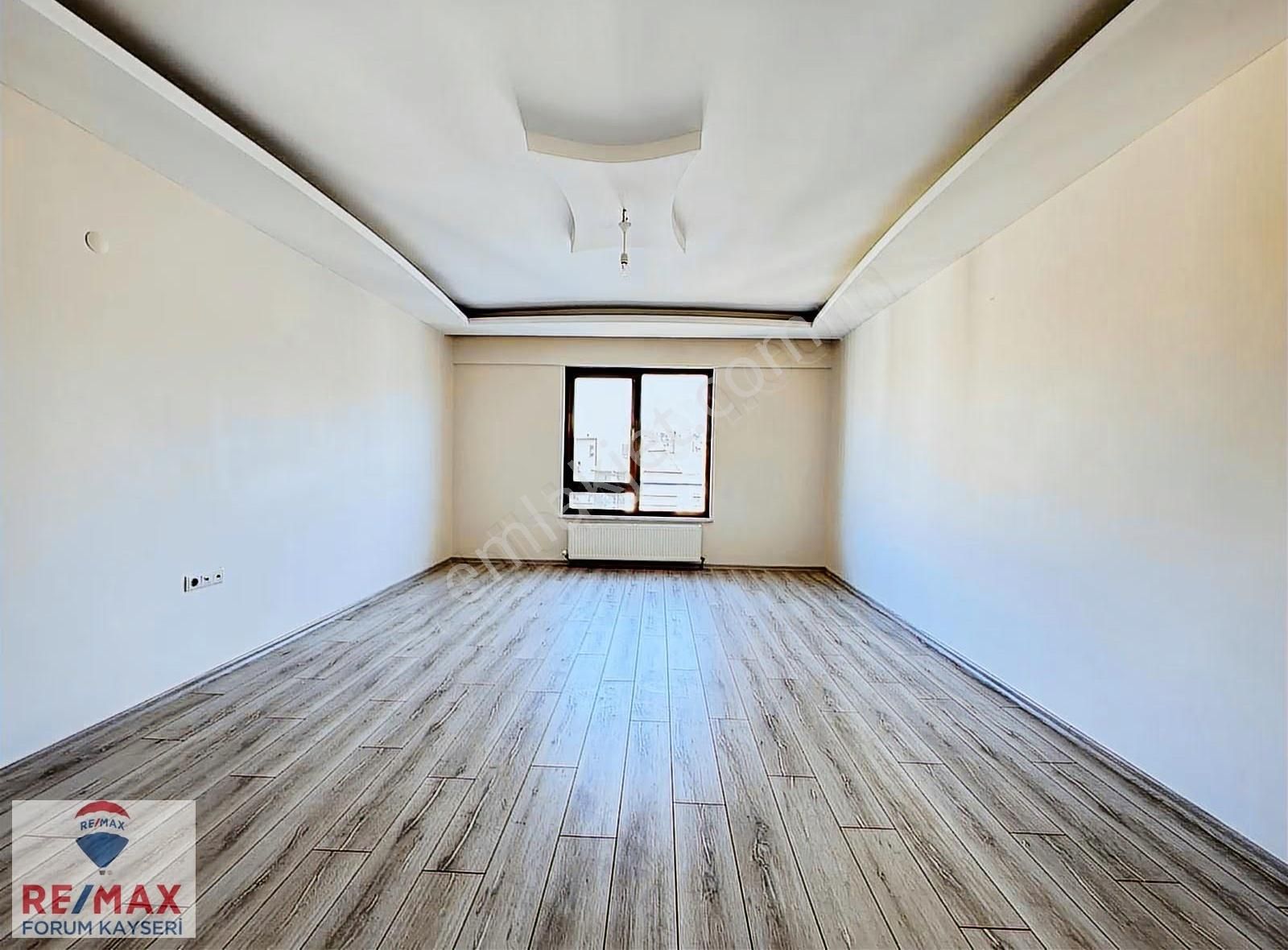 Talas Mevlana Mahallesinde Mükemmel Konumda Satılık 4+1 Daire - Görsel 24