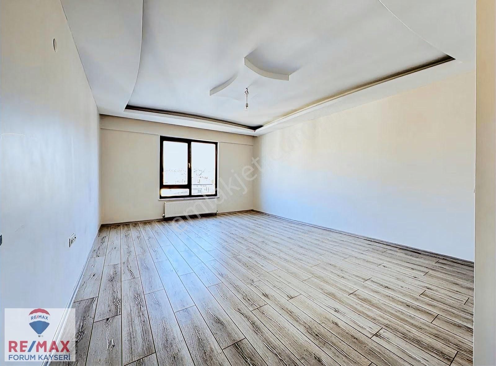 Talas Mevlana Mahallesinde Mükemmel Konumda Satılık 4+1 Daire - Görsel 8