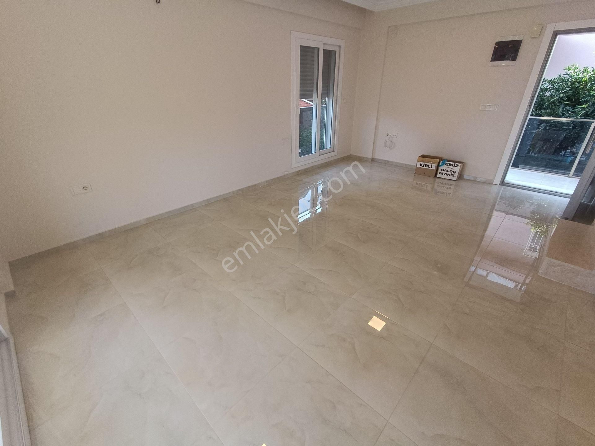 Özdere'de Köşe Konumda Geniş Ferah 4+1 Villa | Gökçen Emlak - Görsel 16