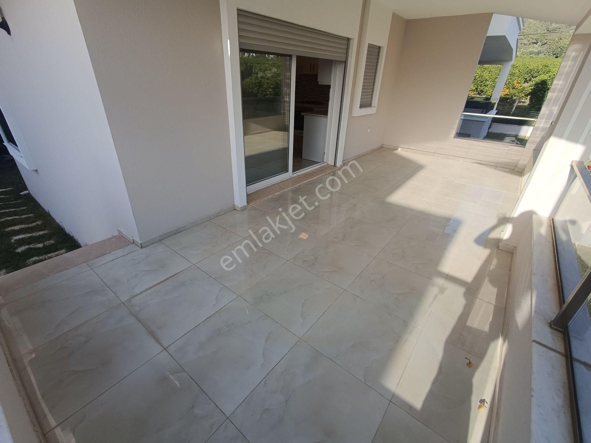 Özdere'de Köşe Konumda Geniş Ferah 4+1 Villa | Gökçen Emlak - Görsel 13