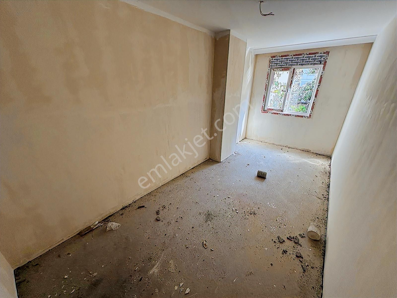 Yatırım'dan Çınar'da Yürüyerek Sahile! 90 M² Balkonlu, Şık 2+1 - Görsel 3