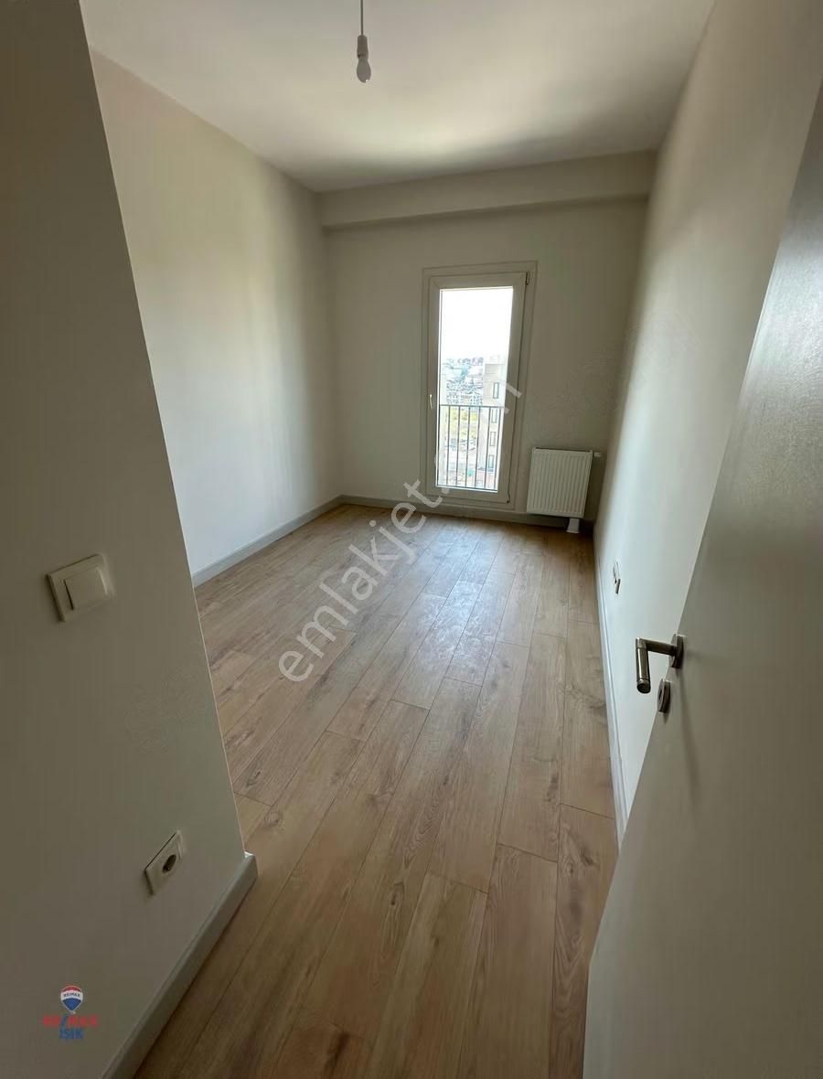 Sultanbeyli Mimar Sinan Evlerinde Satılık Sıfır 3+1 Daire - Görsel 11