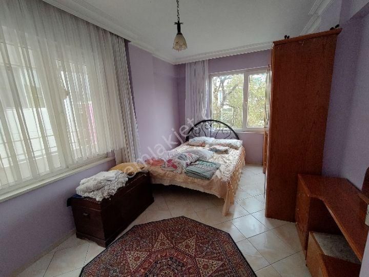 Balıkesir Edremit Akçayda Satılık Eşyalı Ara Kat Üç Cepheli Daire - Görsel 20