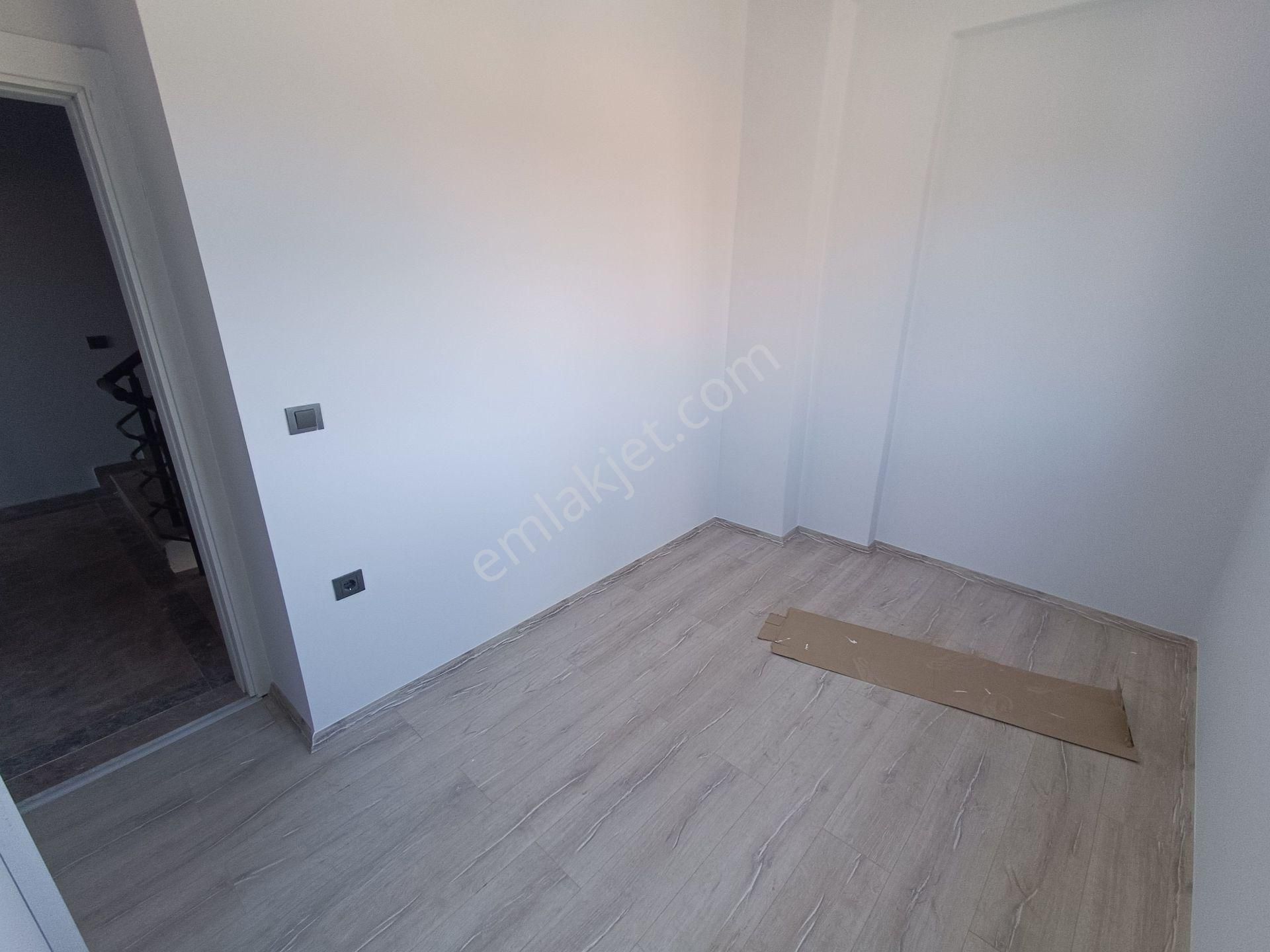 Özdere'de Köşe Konumda 2+1 Geniş Bahçeli Sıfır Villa | Gökçen Emlak - Görsel 10