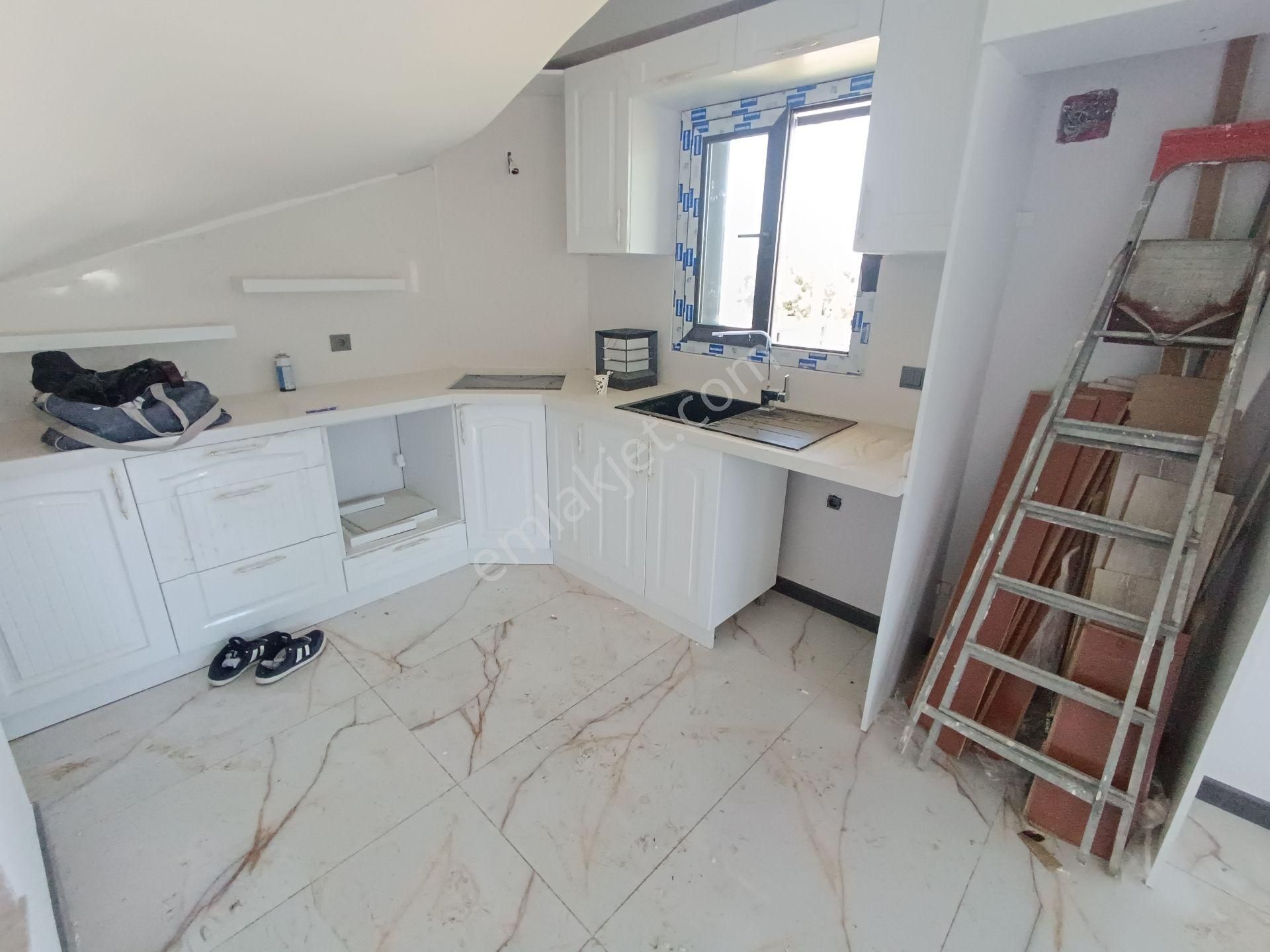 Özdere'de Köşe Konumda 2+1 Geniş Bahçeli Sıfır Villa | Gökçen Emlak - Görsel 5