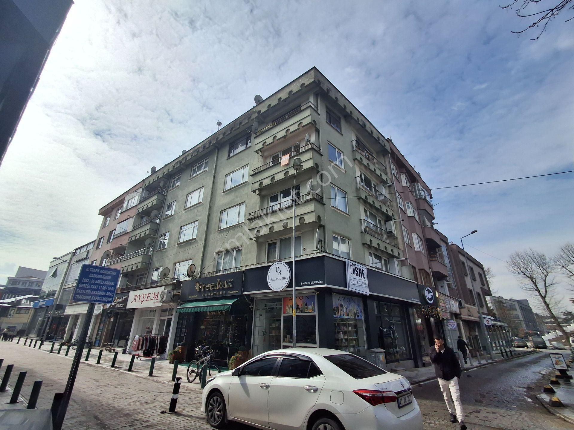 Fırsat!! Düzce, Spor Sok. 2+1 Açık Mutfak Net 80m² Satılık Daire - Görsel 24