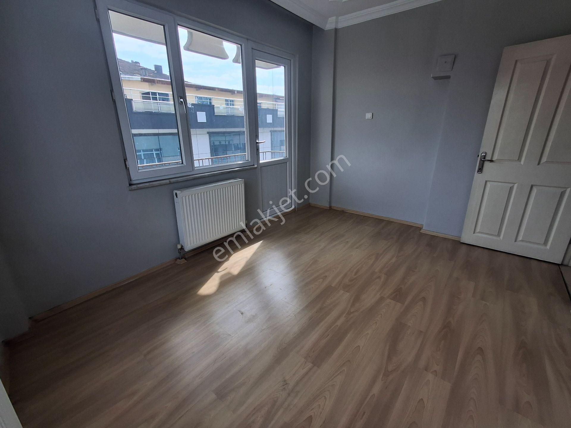 Fırsat!! Düzce, Spor Sok. 2+1 Açık Mutfak Net 80m² Satılık Daire - Görsel 9