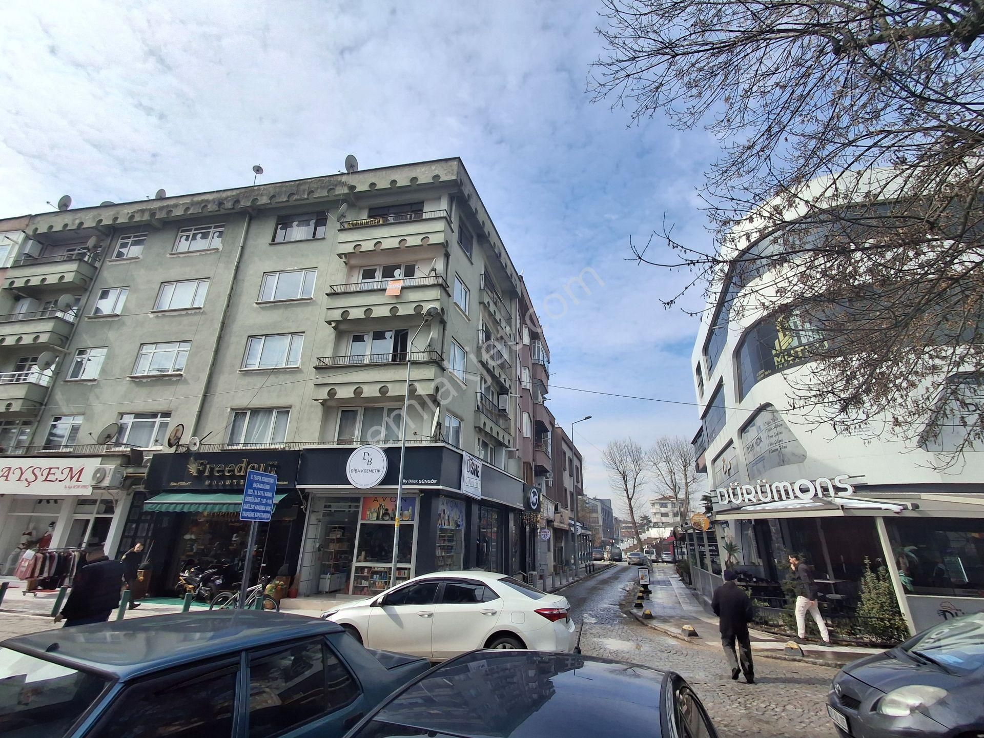 Fırsat!! Düzce, Spor Sok. 2+1 Açık Mutfak Net 80m² Satılık Daire - Görsel 25