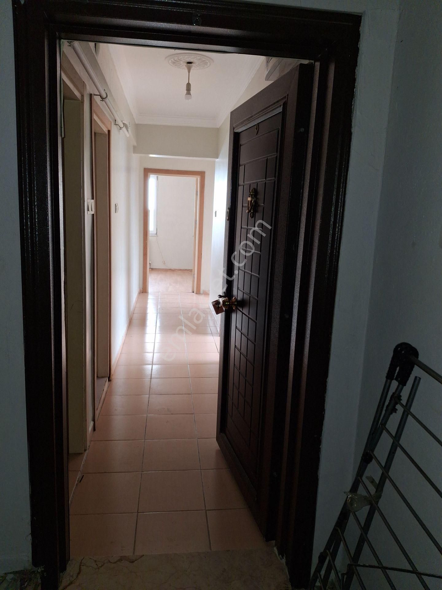 Fırsat!! Düzce, Spor Sok. 2+1 Açık Mutfak Net 80m² Satılık Daire - Görsel 3