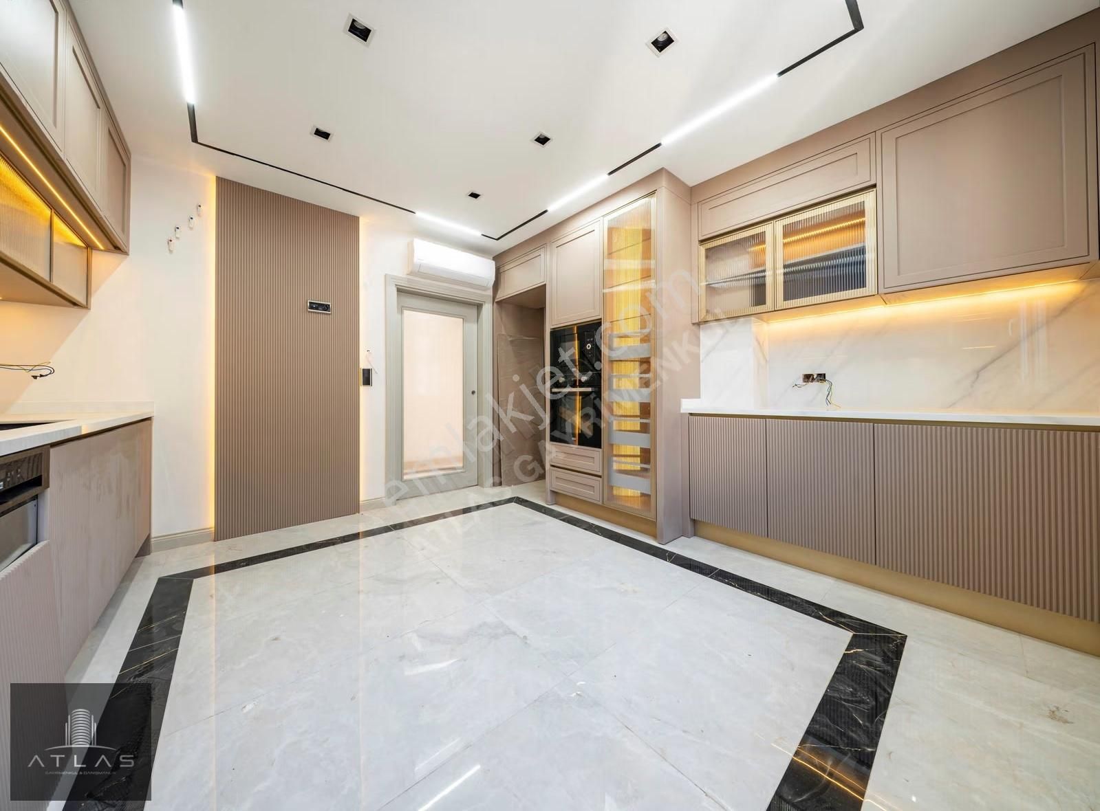 Atlas'tan, 5+2, 290m2, Yüksek Tavanlı, Akıllı Ev Emsalsiz Dublex - Görsel 19