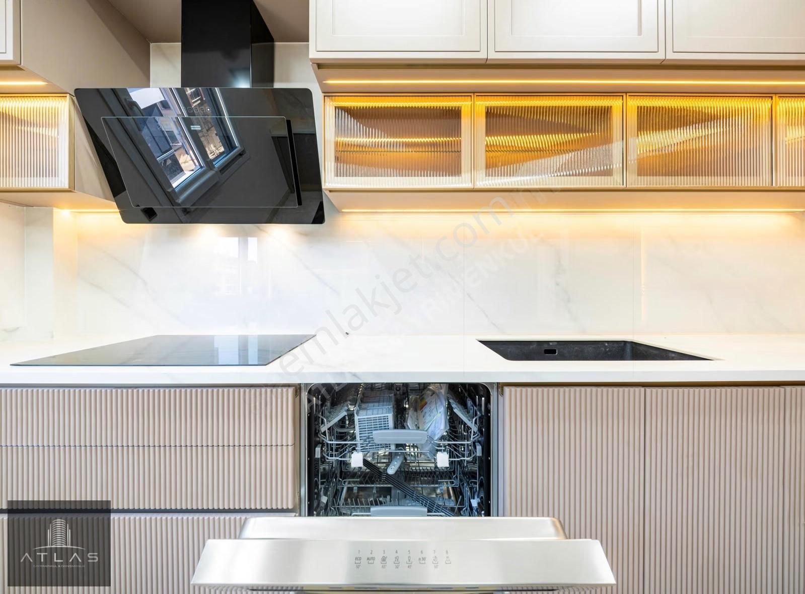 Atlas'tan, 5+2, 290m2, Yüksek Tavanlı, Akıllı Ev Emsalsiz Dublex - Görsel 3